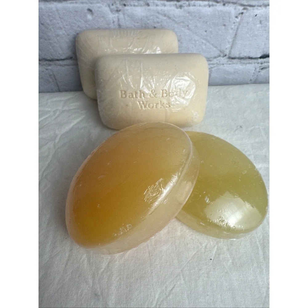 VTG Bath & Body Works Cleansing Bar 4.5 oz Moisturizing and Glycerin LOT of 4